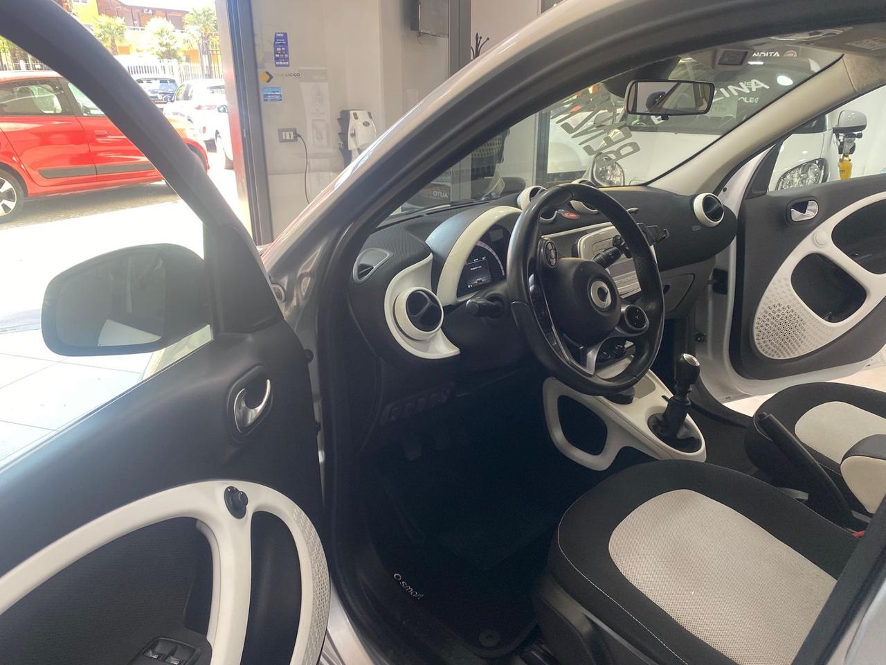 Smart ForFour 70 1.0 Passion