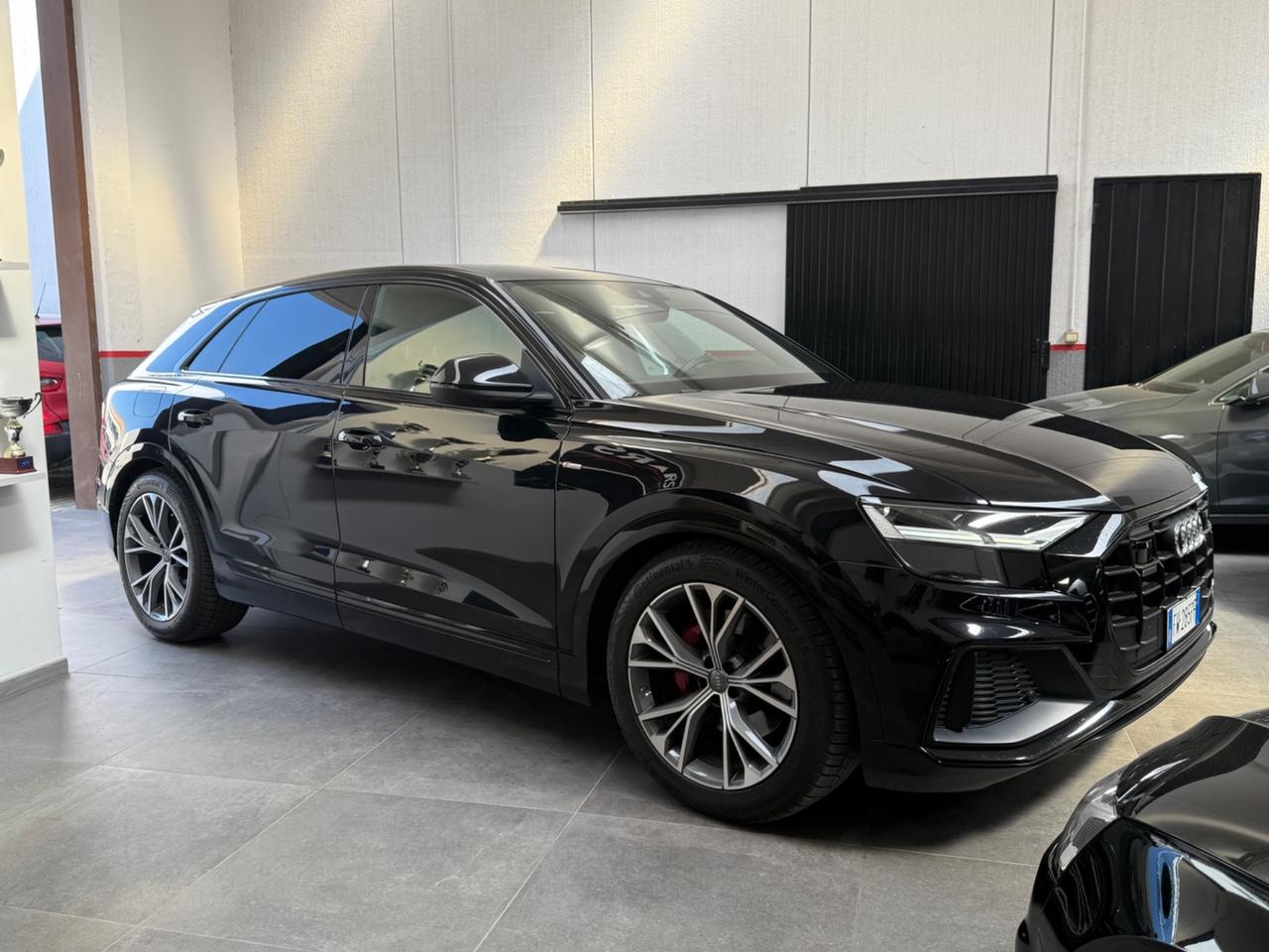 Audi Q8 50 TDI 286 CV quattro tiptronic Sport