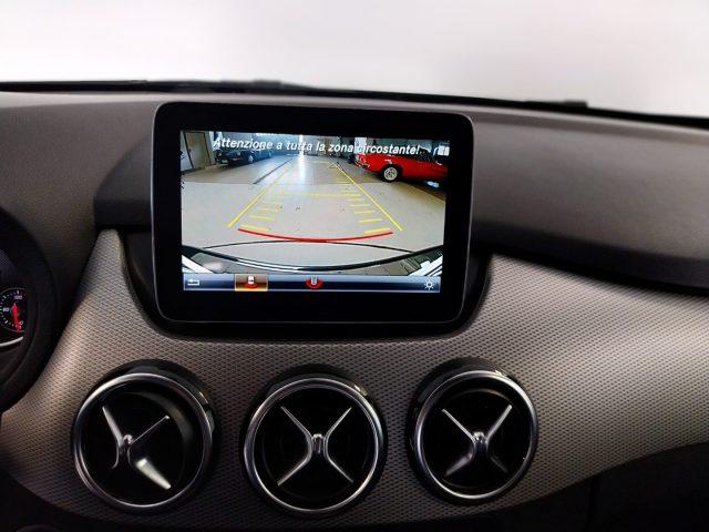 MERCEDES-BENZ B 180 d Automatic Sport