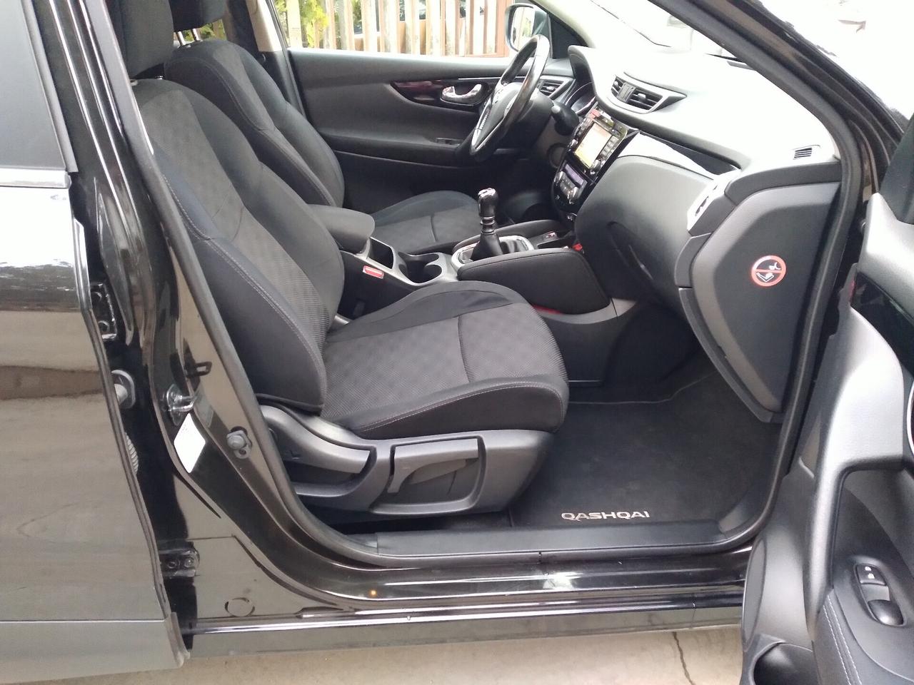 Nissan Qashqai 1.5 dCi 360