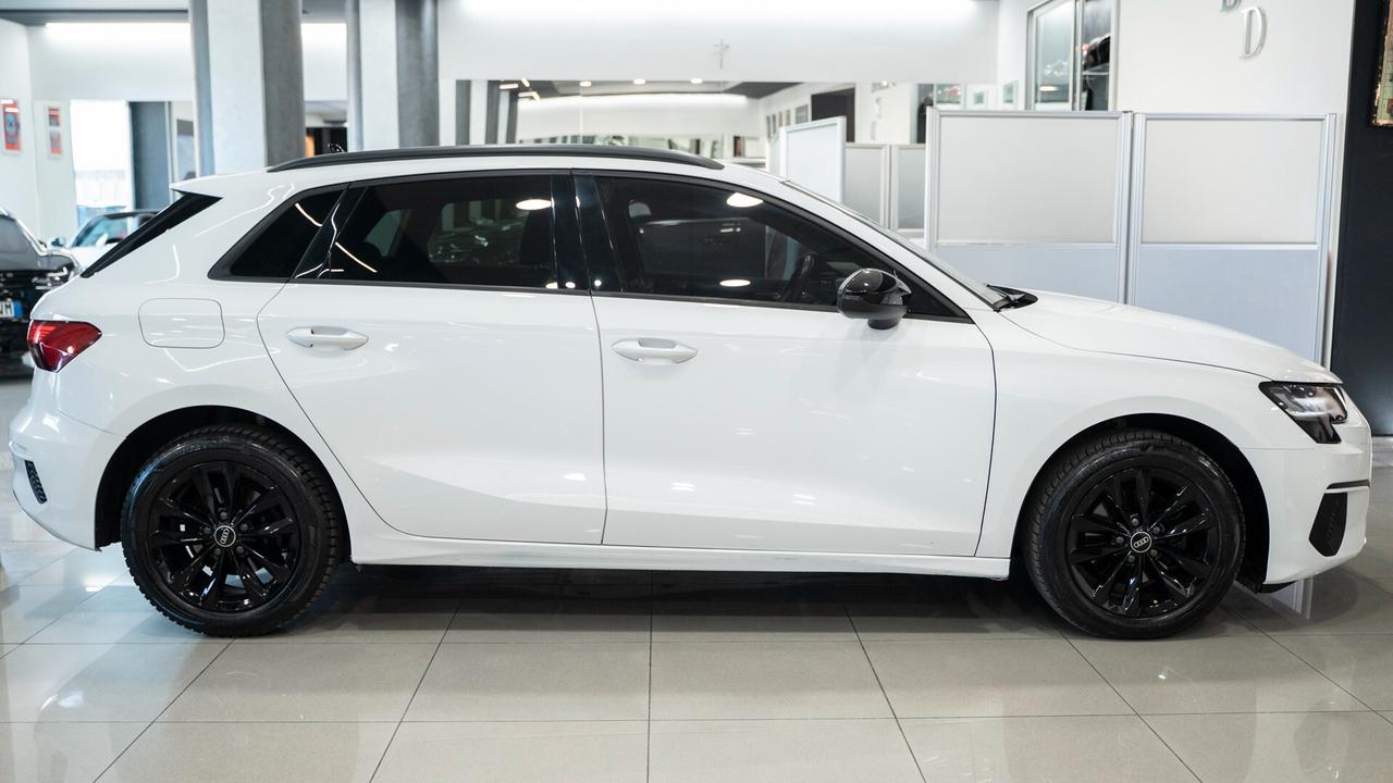 Audi A3 SPB 35 TDI S TRONIC SPORT BLACK EDITION NAVI FULL
