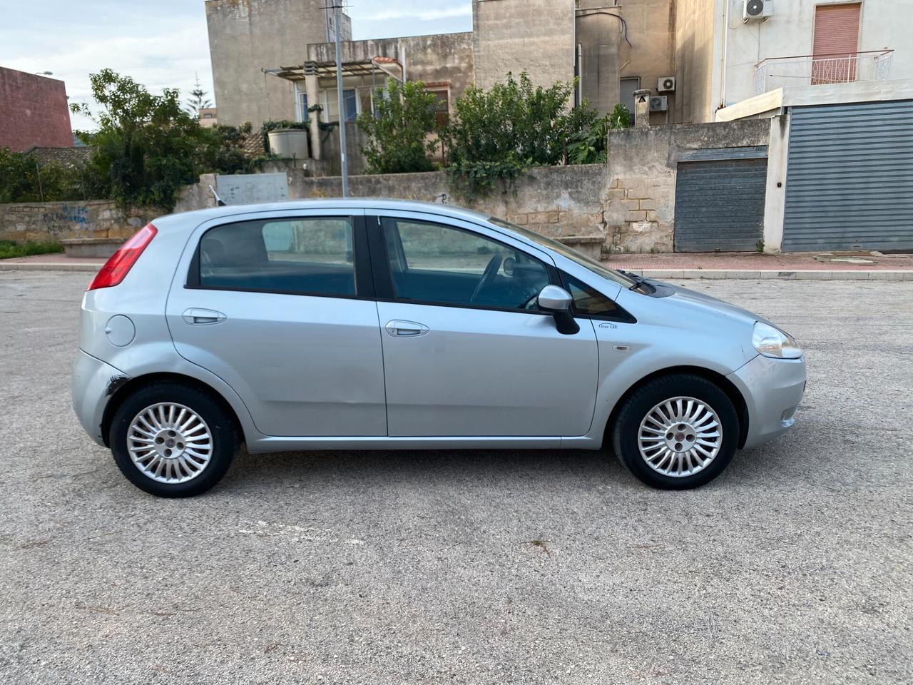 Fiat Grande Punto Grande Punto 1.4 5 porte Active GPL