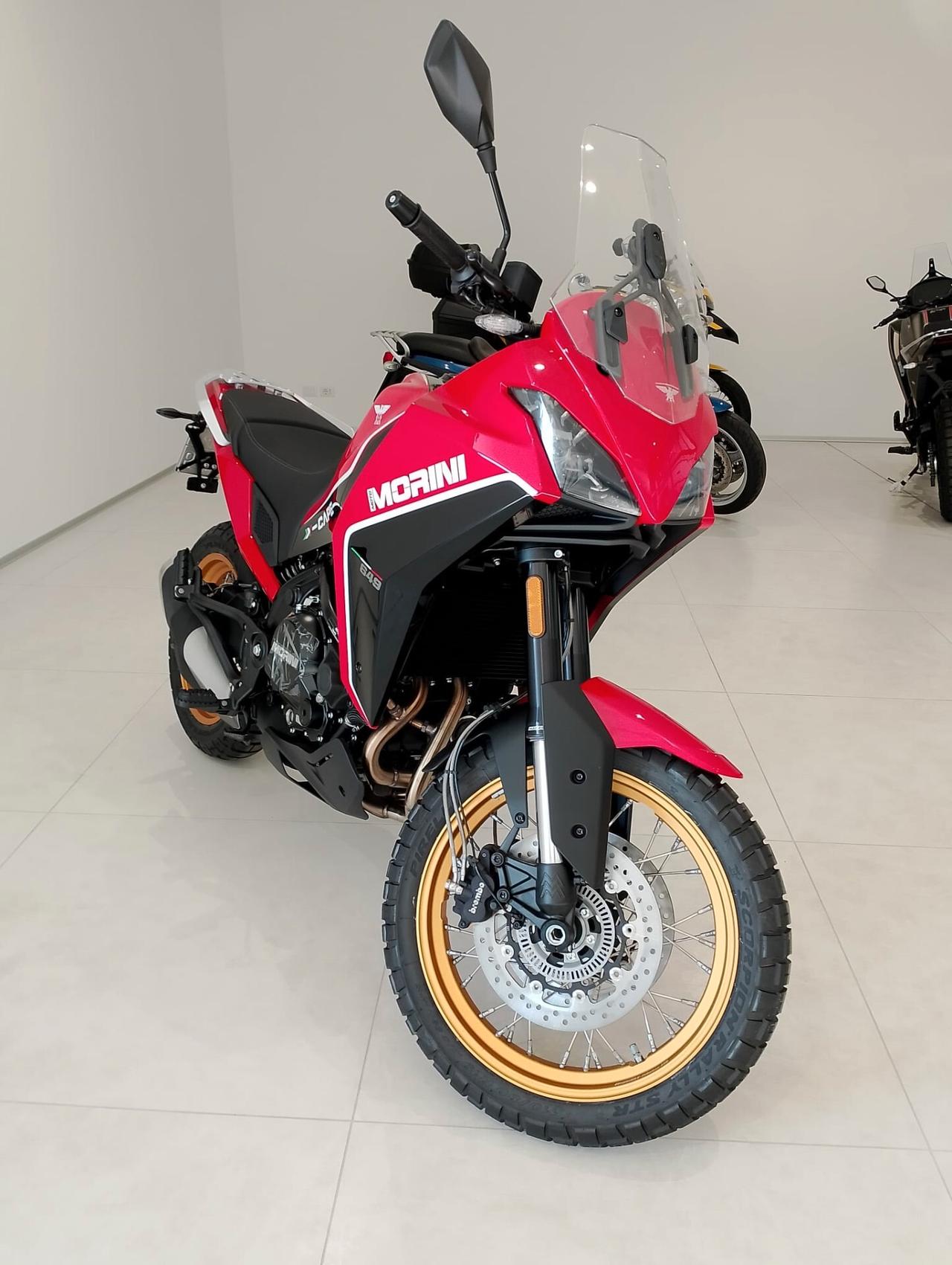 Moto Morini X-Cape 649 CERCHI ORO A RAGGI