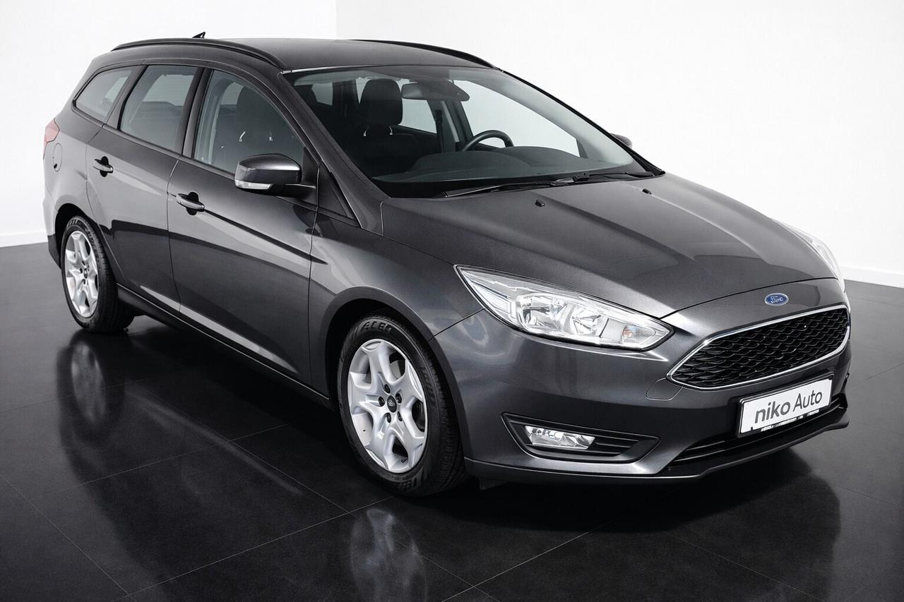 Ford Focus 1.5 TDCi 95 CV SW Titanium KM CERTIFICATI €6B NEOPATENTATI