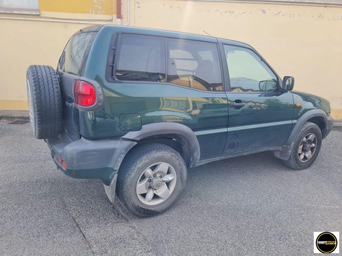 NISSAN Terrano Autocarro-2.7 TDI
