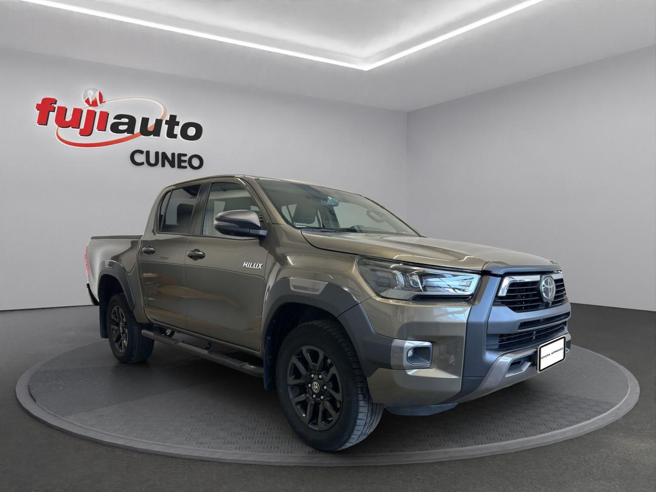 Toyota Hilux 2.8 d double cab Invincible 4wd auto