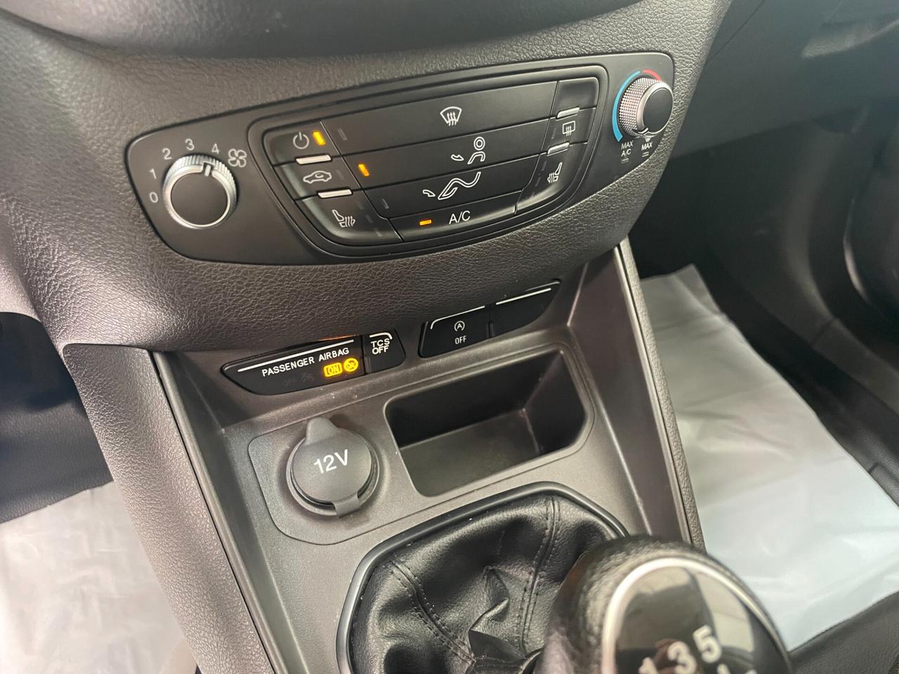 Ford Transit Courier 1.5 TDCi 75CV Van Trend