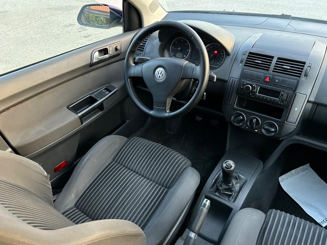 Volkswagen Polo 1.9TDI 130CV 5p Sportline NEOPATENTATI