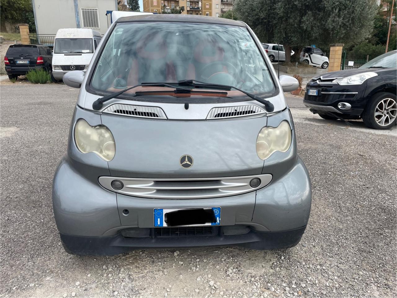 Smart 700 city-coupé pure (45 kW)