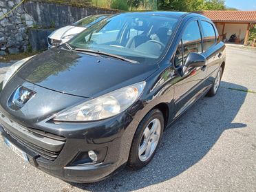 Peugeot 207 1.4 8V 75CV 5p. X Line