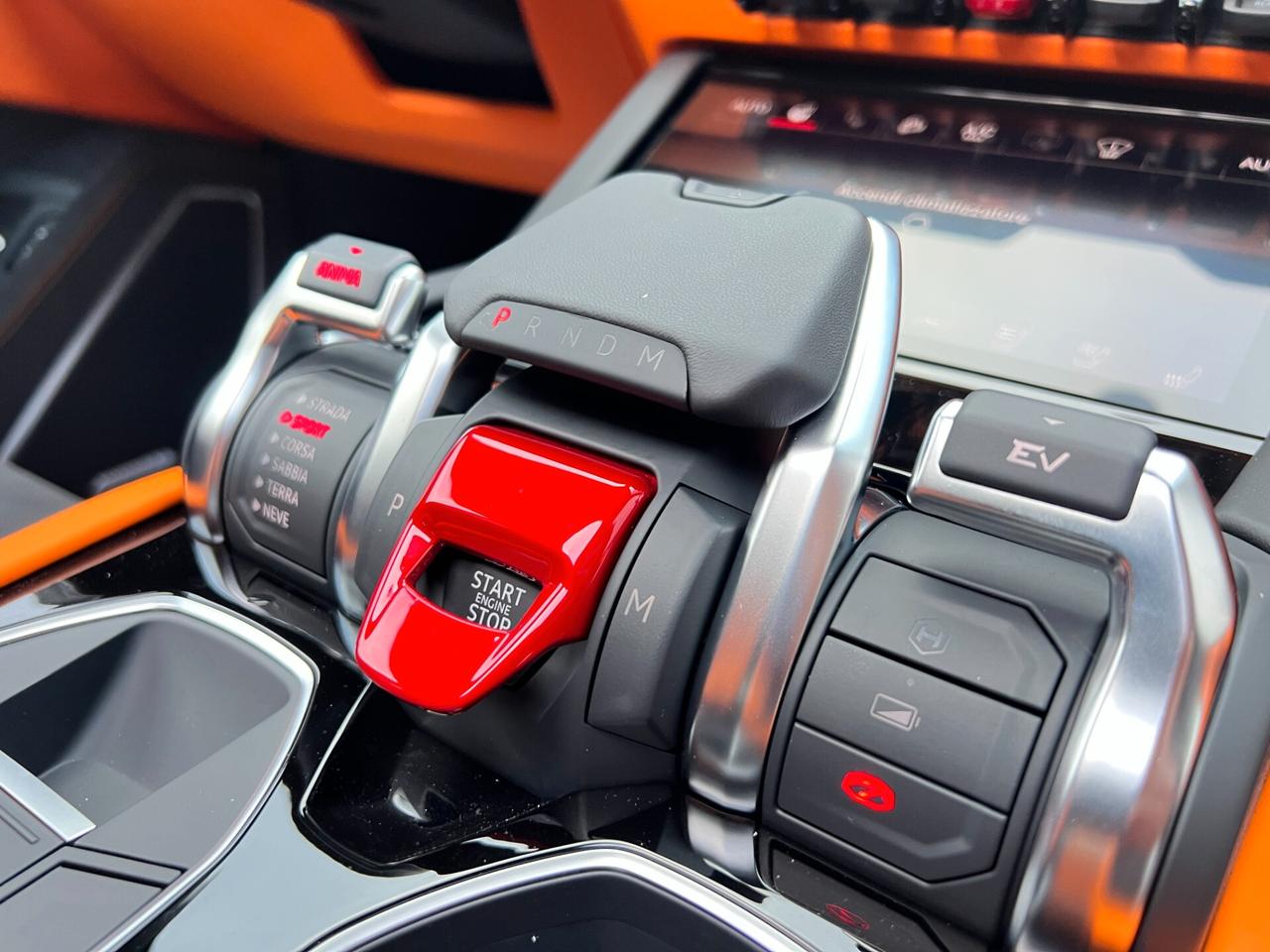 Lamborghini Urus 4.0 phev SE 799 CV V8 ITALIANA KM0 DISPONIBILE IVA ESPOSTA