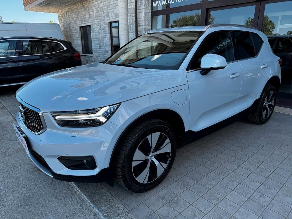 Volvo XC40 T5 Recharge Plug-in Hybrid Inscription Expression