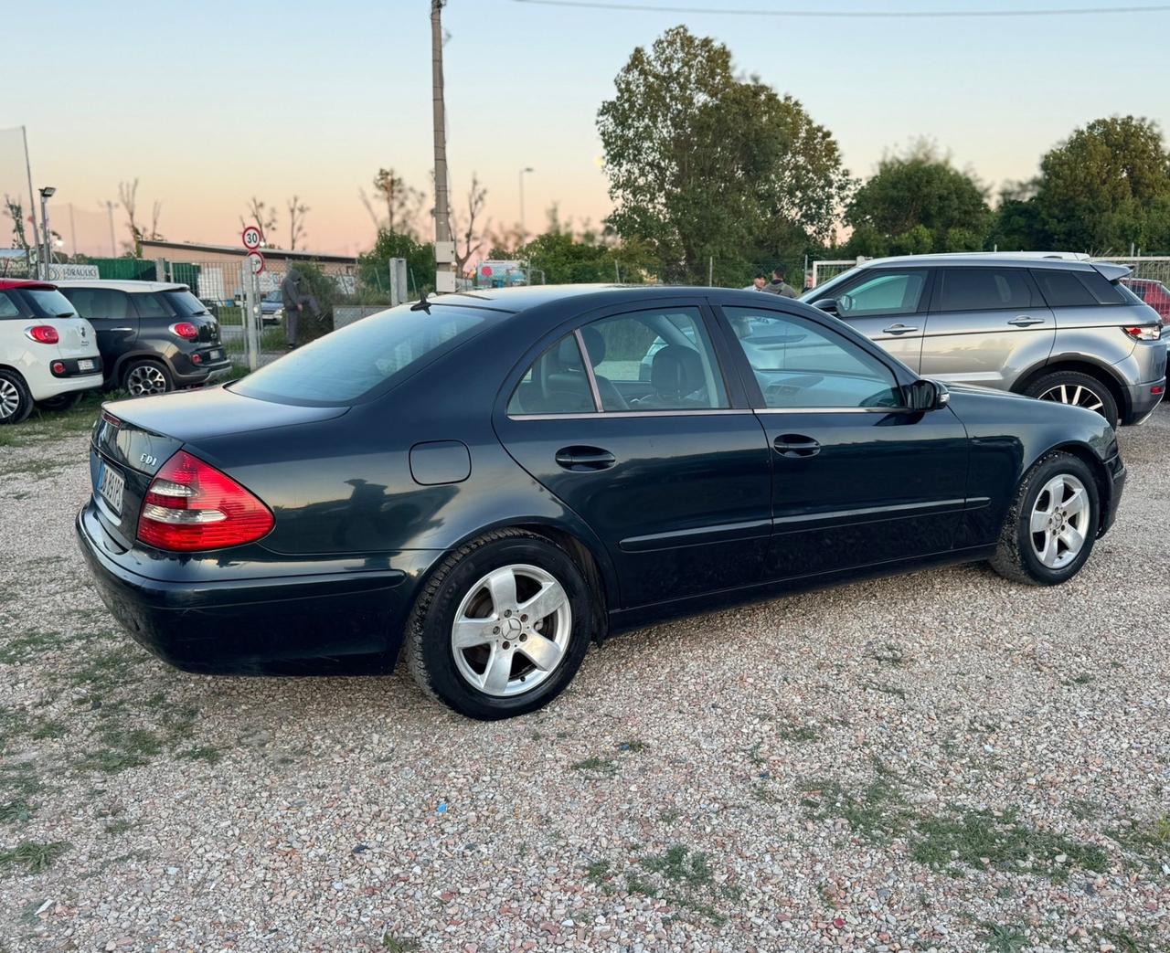 Mercedes-benz E 200 CDI cat Avantgarde