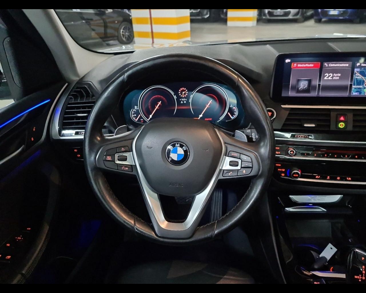 BMW X3 G01 2017 25D XLINE
