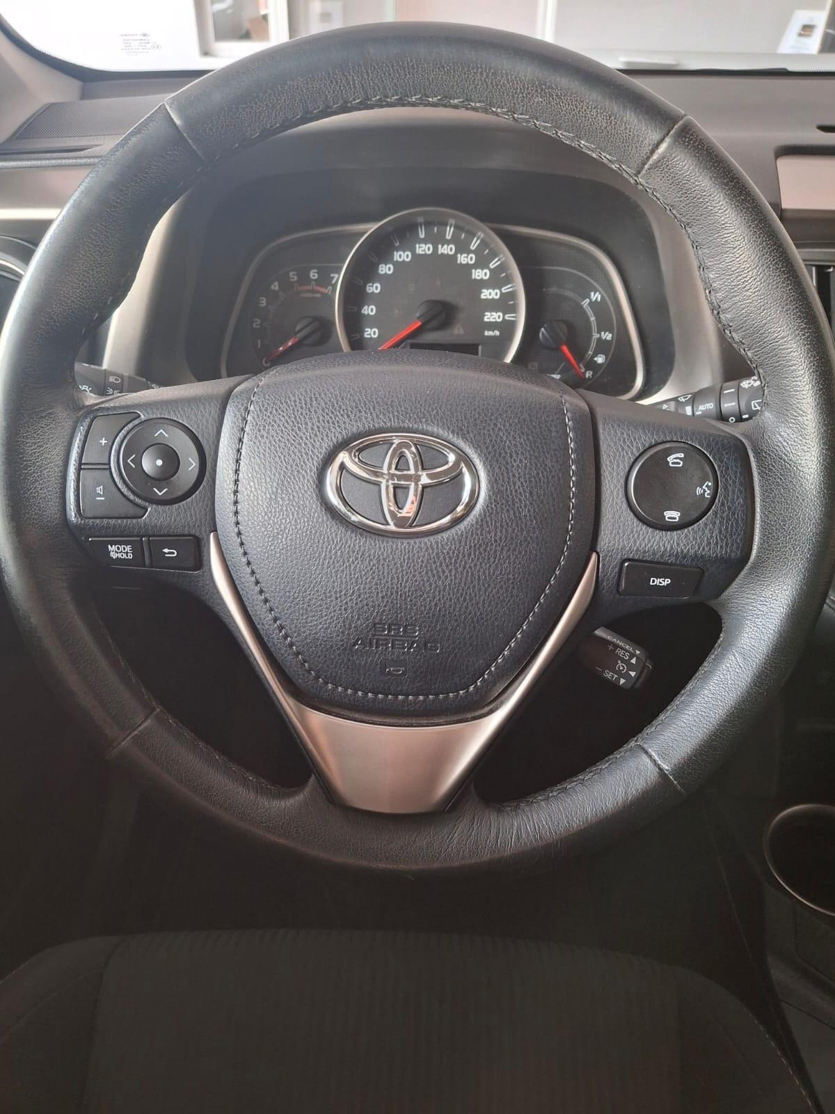 Toyota RAV 4 2.0 d-4d Style 2wd 124cv *TAGLIANDI CERTIFICATI