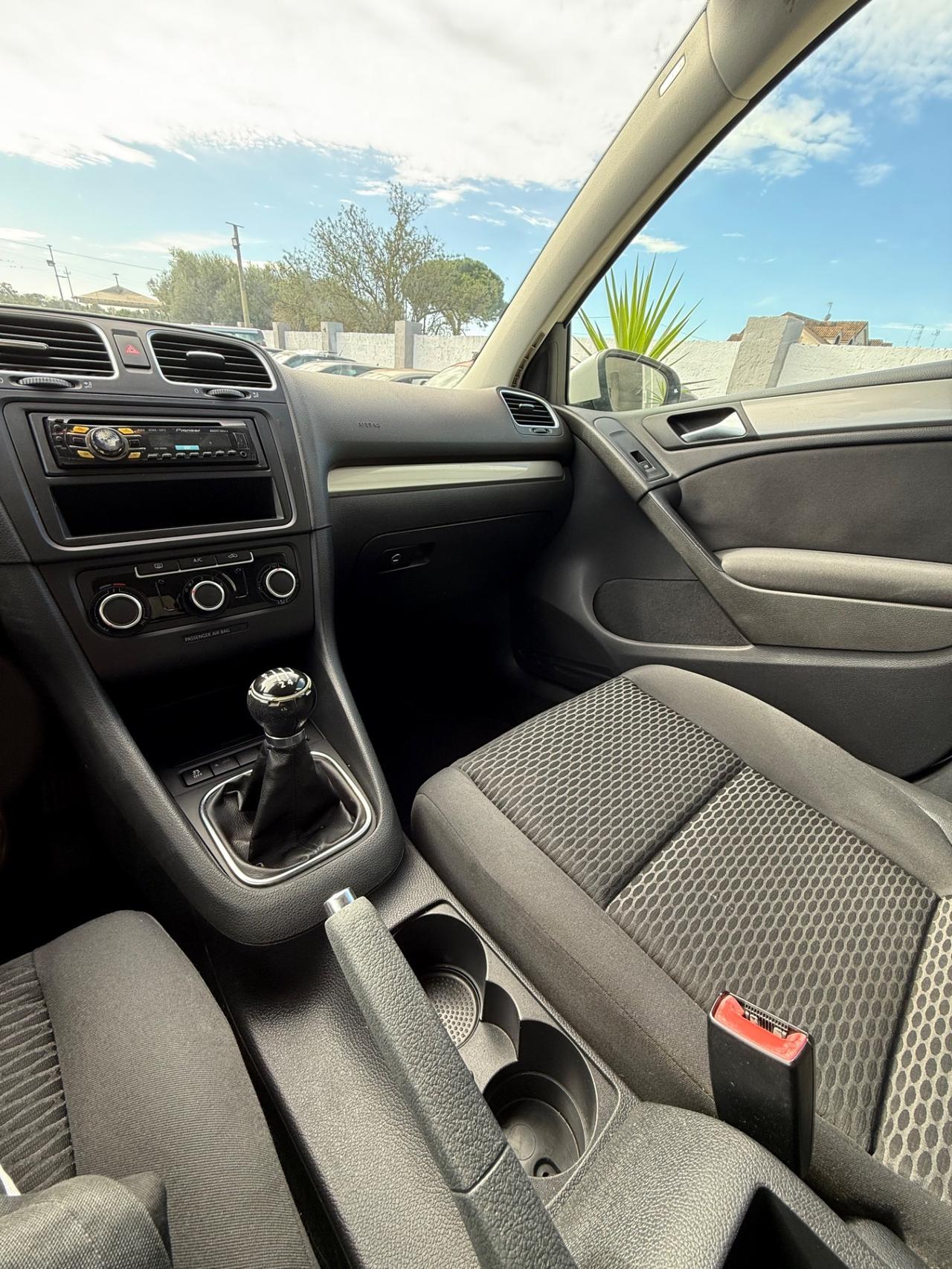 Volkswagen Golf1.6 TDI 5p. Highline