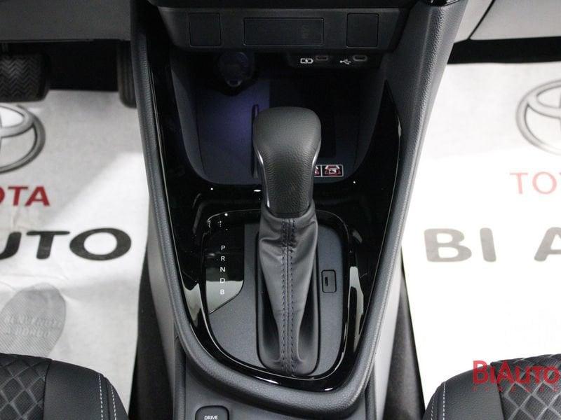 Toyota Yaris Yaris 1.5h 130 Lounge