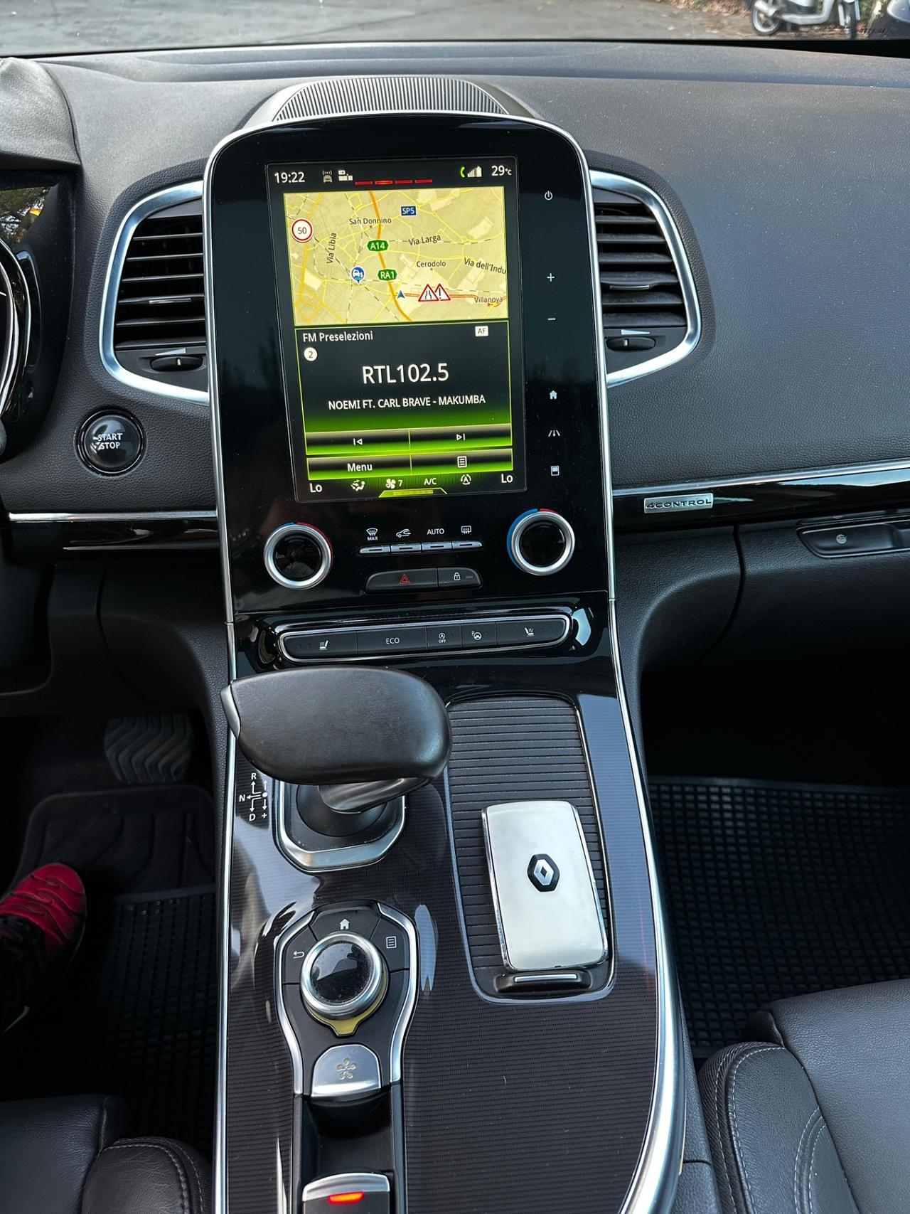 Renault Espace dCi 160CV EDC Energy Initiale Paris 4Control