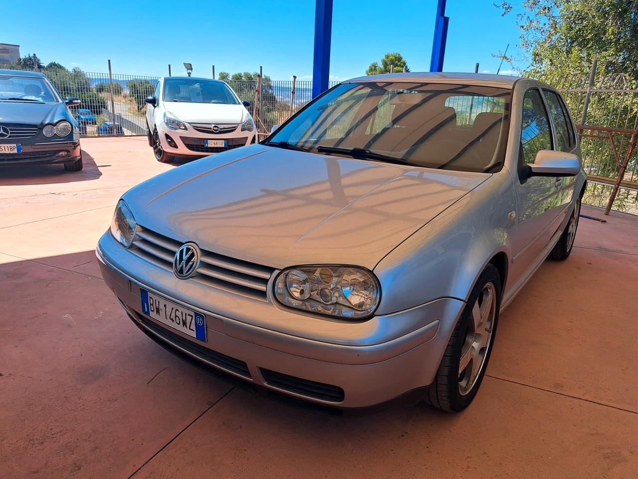 Volkswagen Golf 1.9 TDI 110CV 5 porte