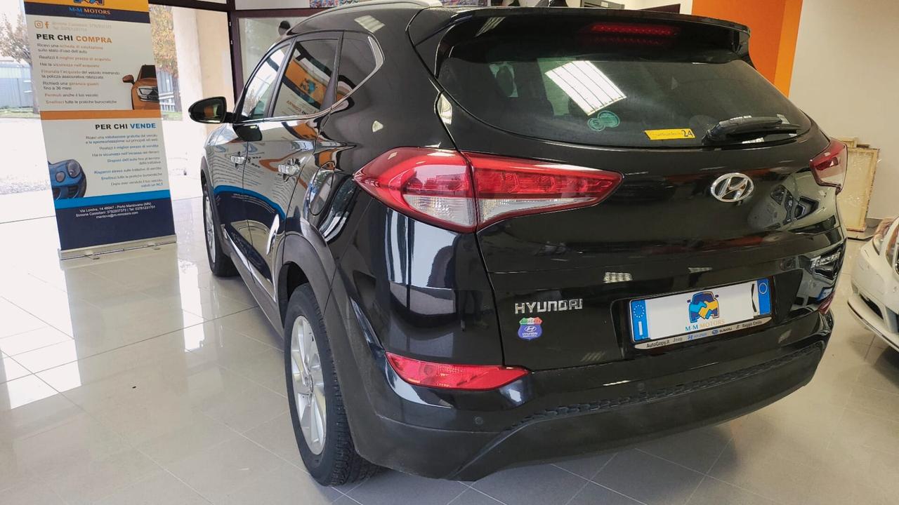 HYUNDAI TUCSON 1.7 CRDi XPossible 2W , (115CV)-OTTIME CONDIZIONI-ADATTA ANCHE A NEO PATENTATI