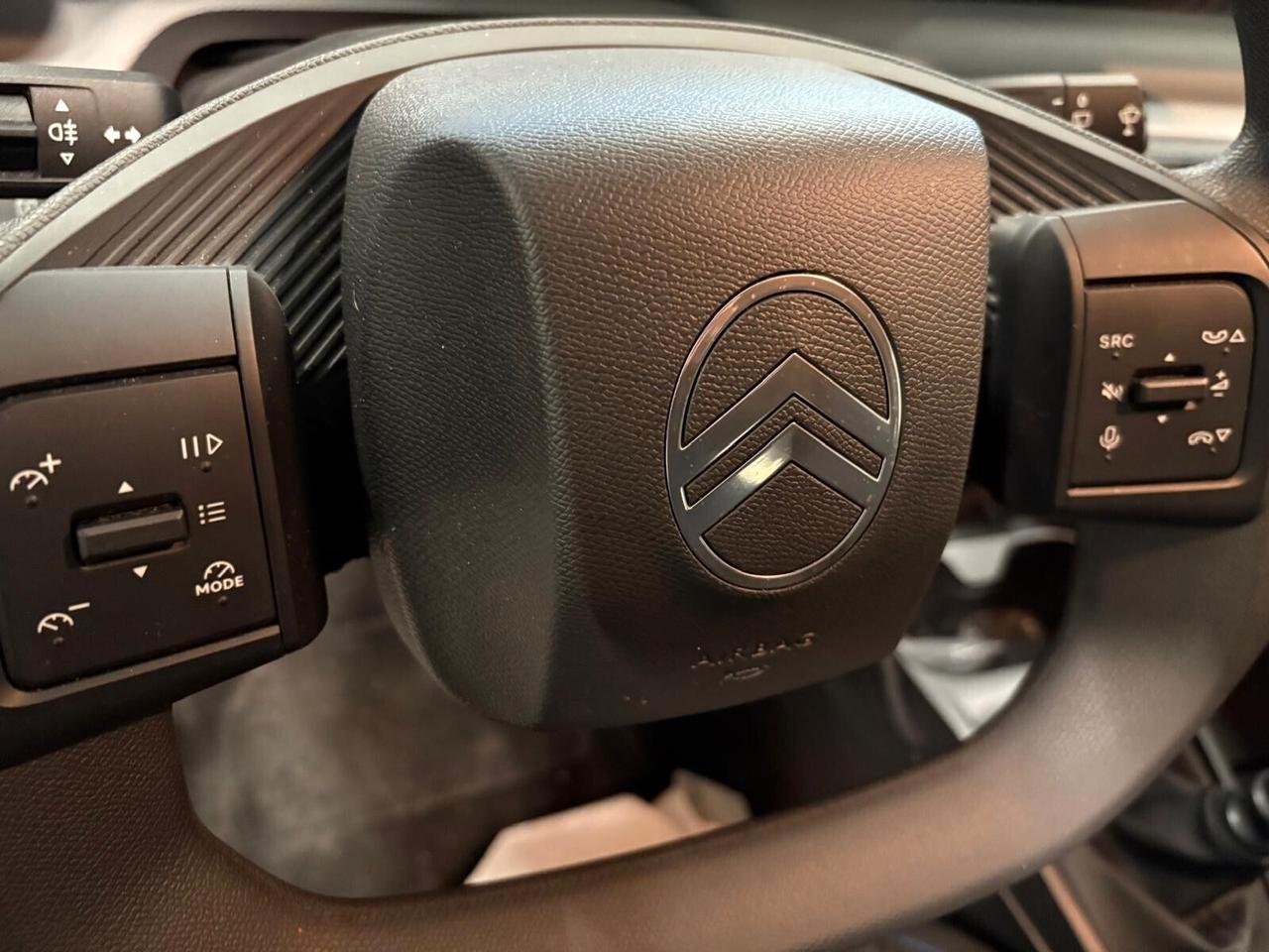 Citroen C3 YOU PureTech 100 6mt SPOTICAR