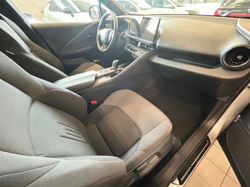 Toyota C-HR 1.8 HV E-CVT Trend
