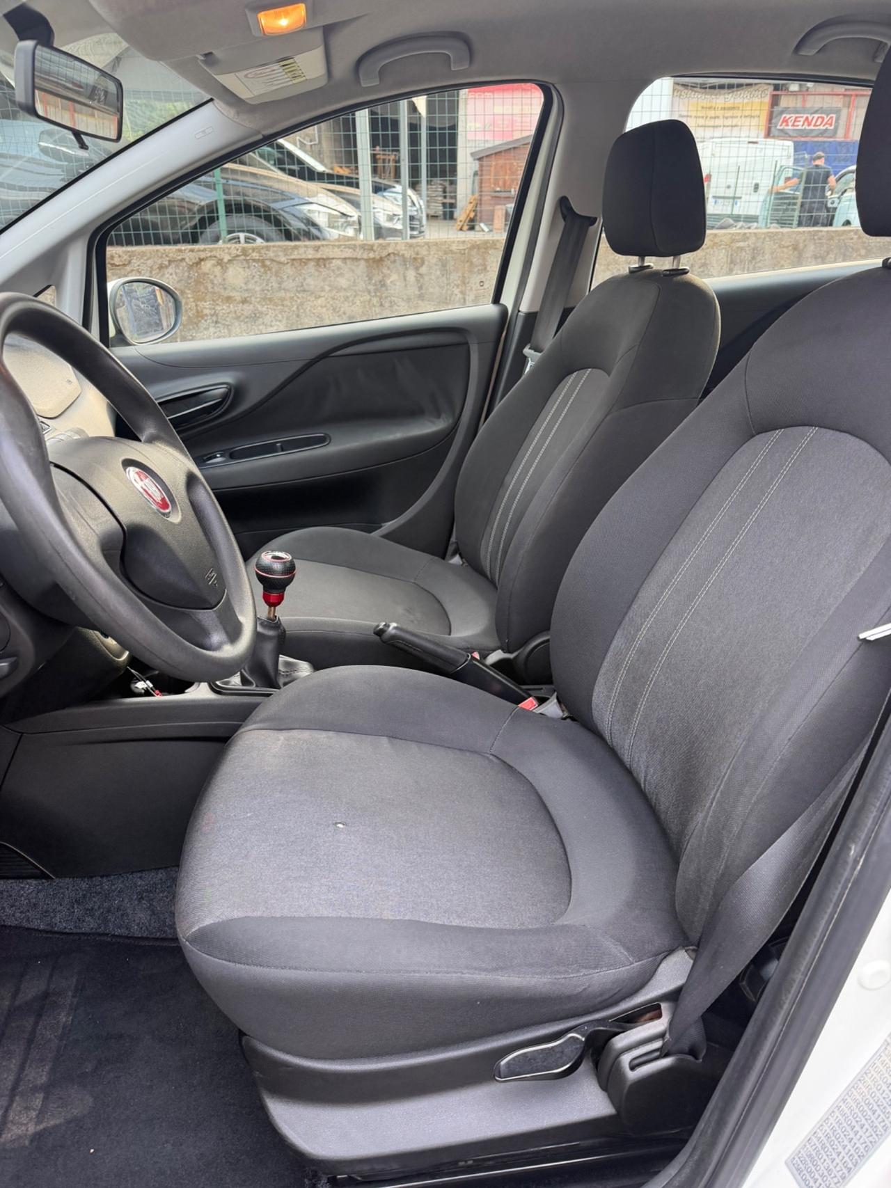 Fiat Punto 1.3 MJT II 75 CV 5 porte Street