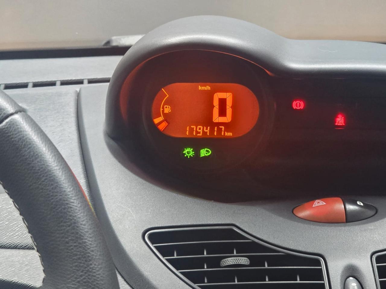 Renault Twingo Le iene 1200cc benzina 58cv