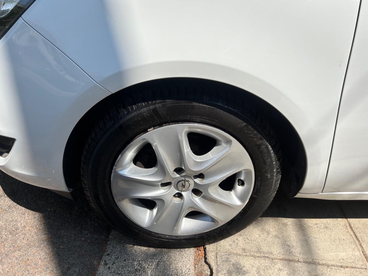 Opel Meriva 1.4 Turbo 120CV GPL Tech Cosmo