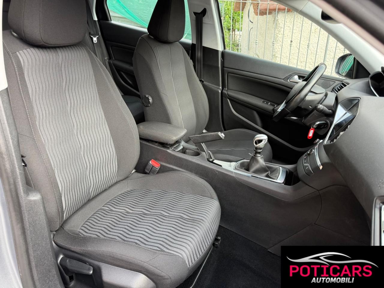 Peugeot 308 BlueHDi 120 S&S SW Business