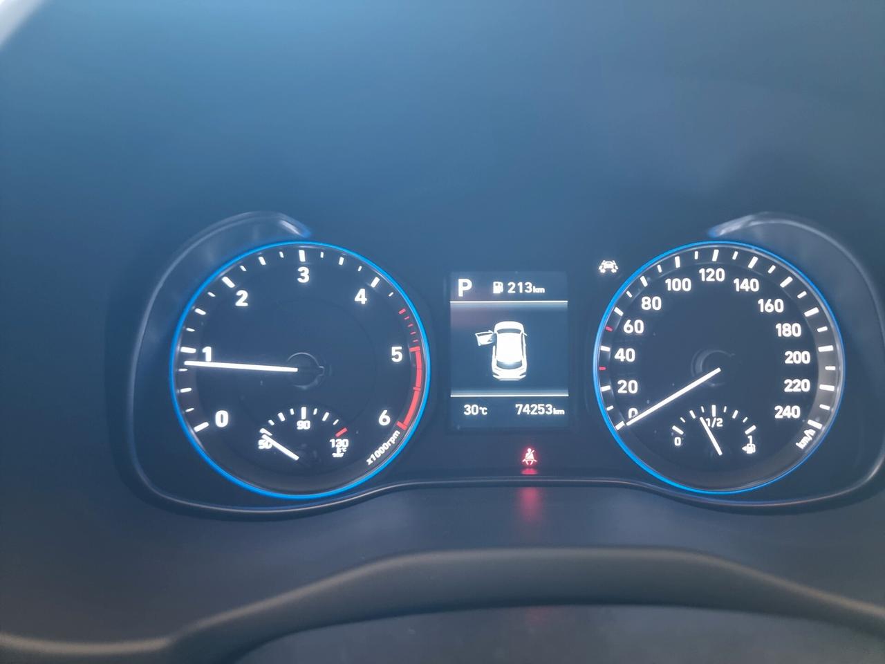 Hyundai Kona 1.6 CRDI 136 CV 4WD DCT Xpossible
