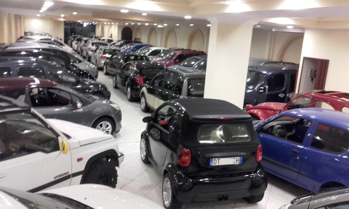 LAND ROVER - Discovery Sport - 2.0 TD4 150CV HSE Luxury 4x4