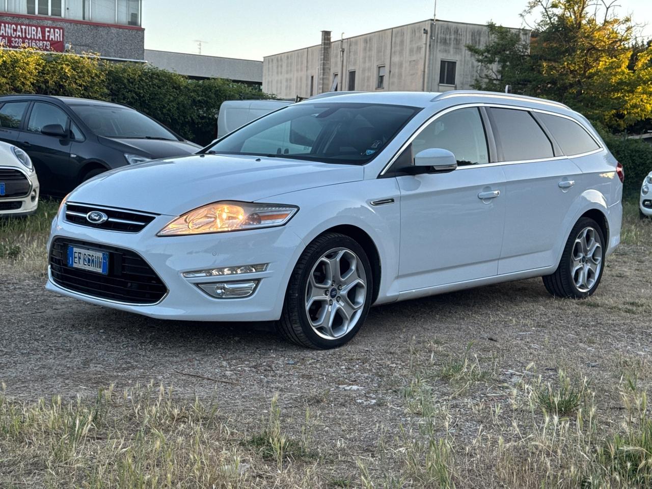 Ford Mondeo 2.0 TDCi 163 CV Powershift Station Wagon New Titanium