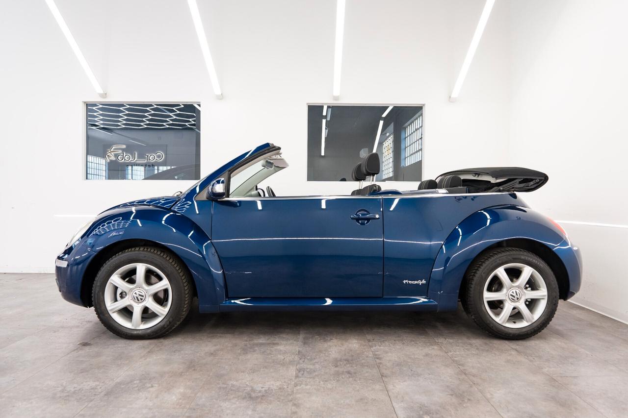 Volkswagen New Beetle 1.6 Cabrio