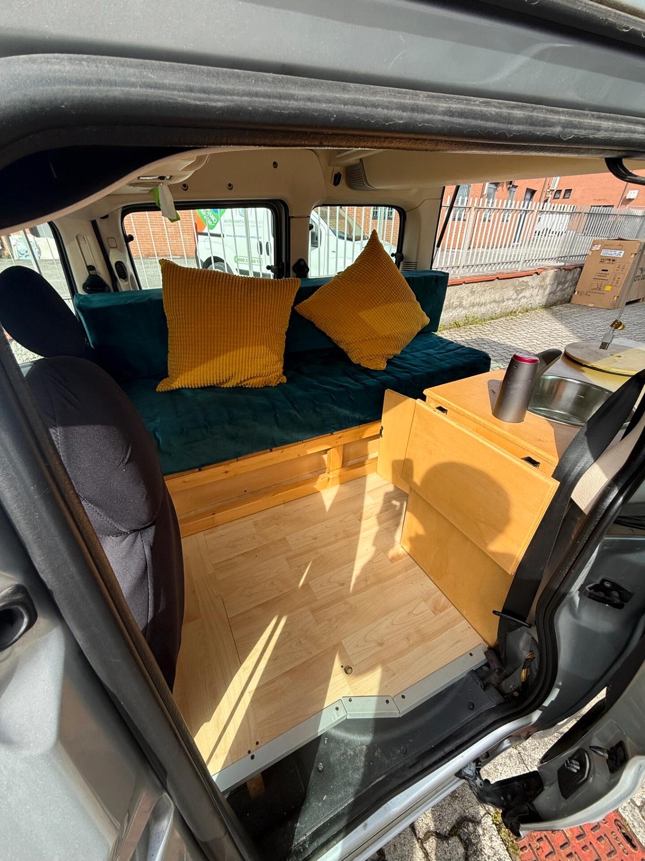 Citroen Berlingo camperizzato allestito