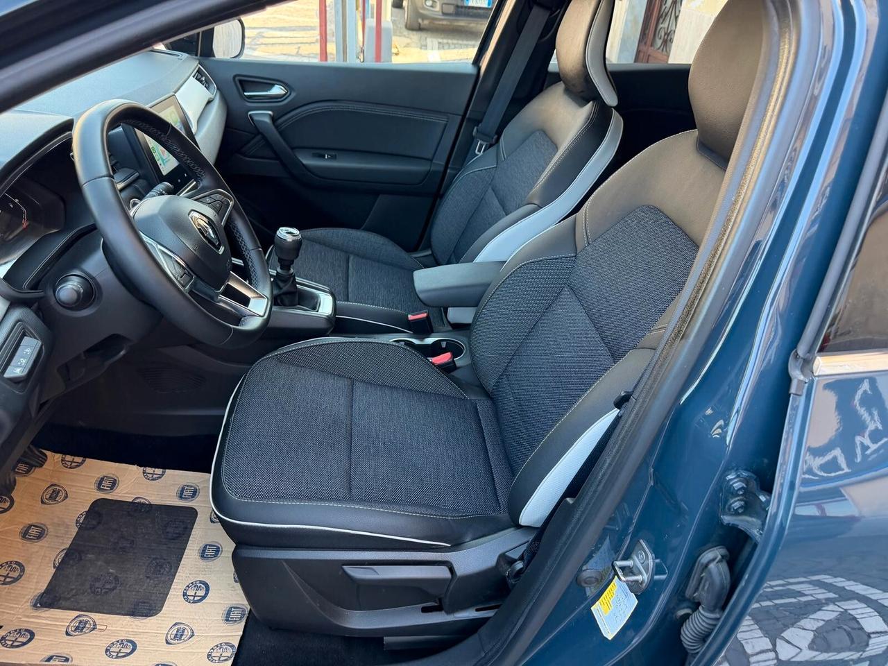 Renault Captur 1.0 GPL DI SERIE 100cv Techno