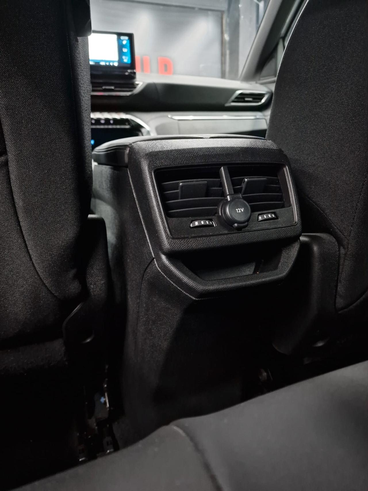 Peugeot 3008 1.5 BlueHDi 130 S&S EAT8 Allure