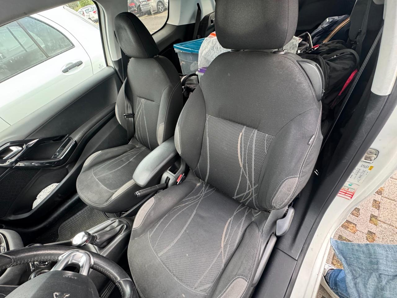 Peugeot 208 Sport