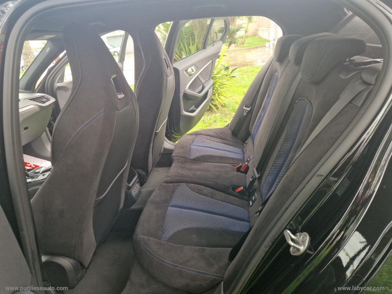 BMW 118d 5p. Msport TOTAL BLACK