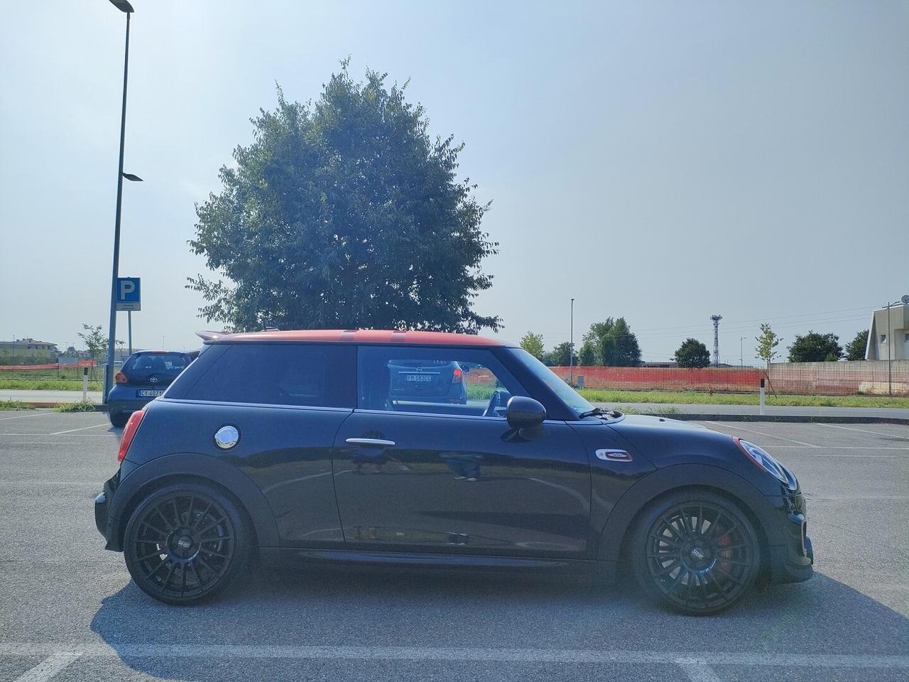 MINI 3 Porte John Cooper Works Challenge Edition 09/37