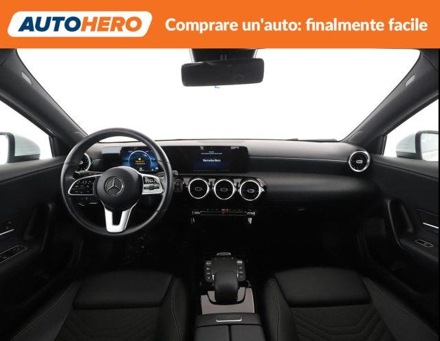 MERCEDES-BENZ A 180 d Automatic Business