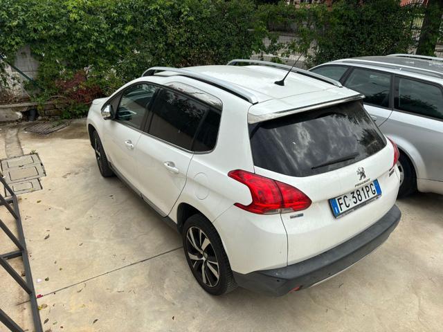 PEUGEOT 2008 BlueHDi 100 Allure