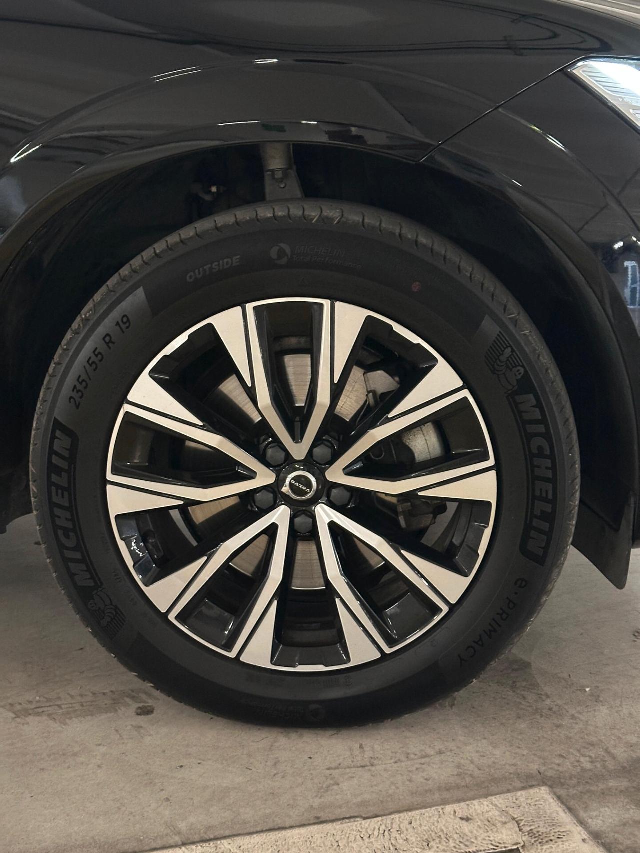 Volvo XC 60 XC60 B4 (d) AWD automatico Plus Bright N1
