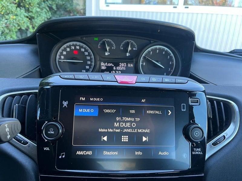 Lancia Ypsilon Ypsilon 1.0 FireFly 5 porte S&S Hybrid Ecochic Gold