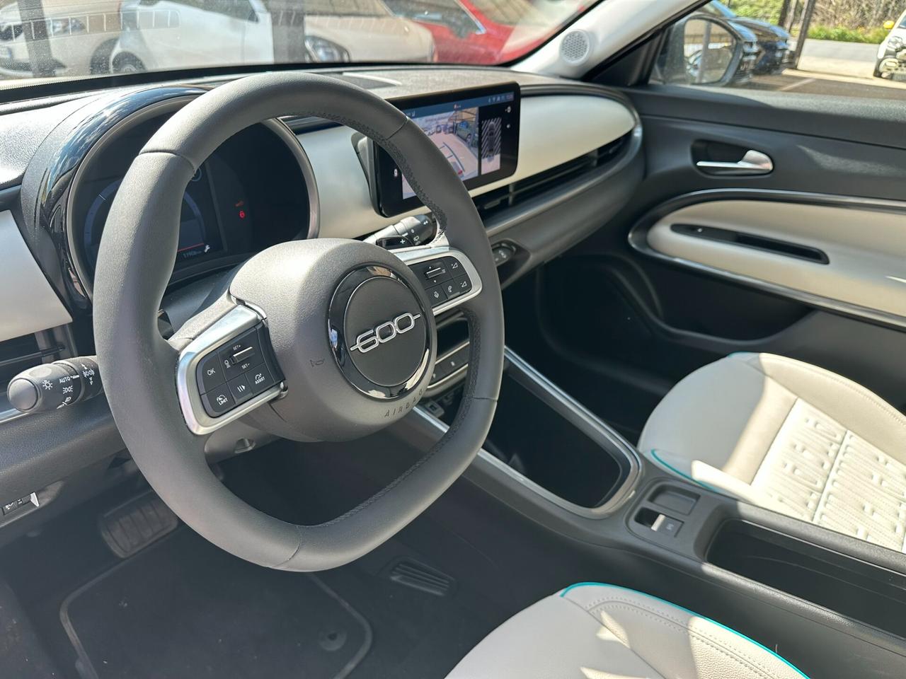 Fiat 600 Hybrid 110 CV DCT MHEV La Prima