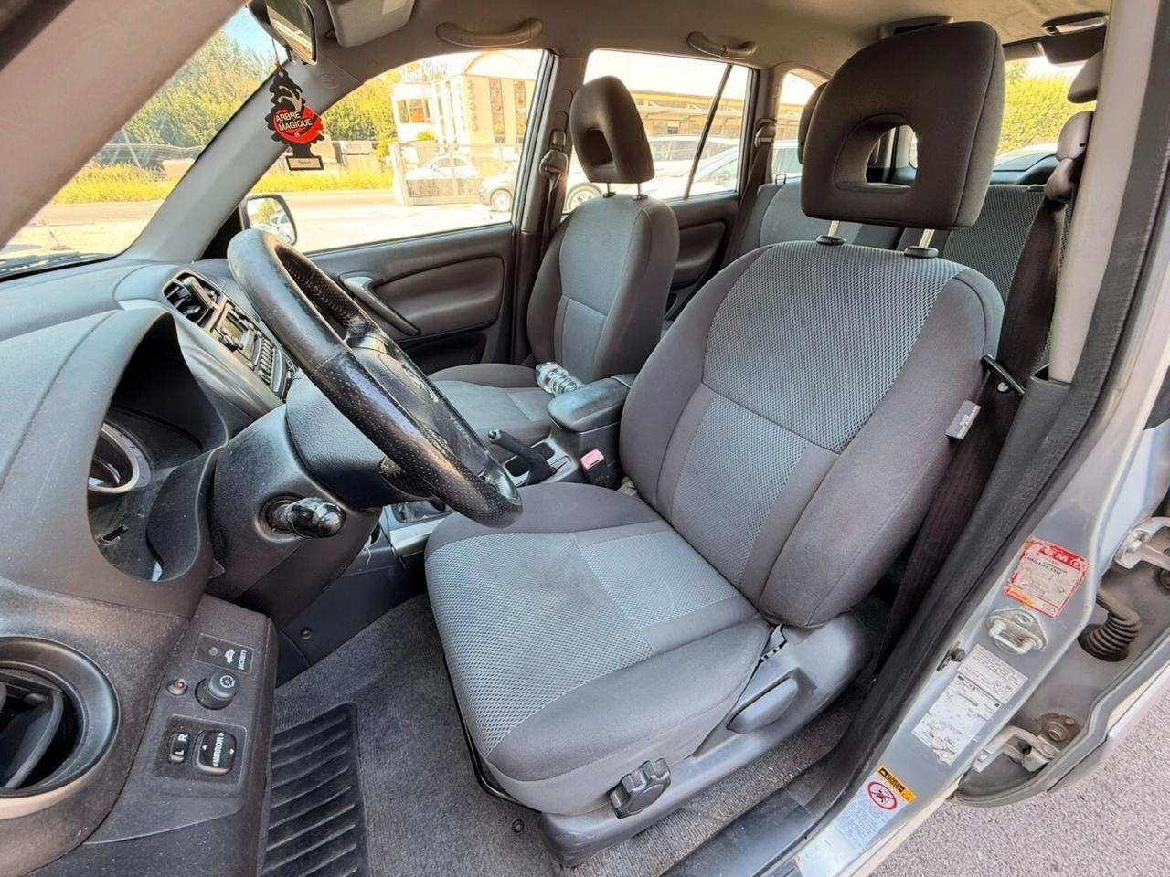 Toyota RAV 4 RAV4 2.0 Tdi D-4D cat 5 porte Sol