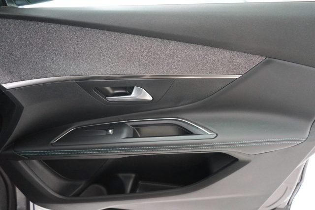 PEUGEOT 5008 BlueHDi 130 S&S EAT8 Allure Pack 7 Posti