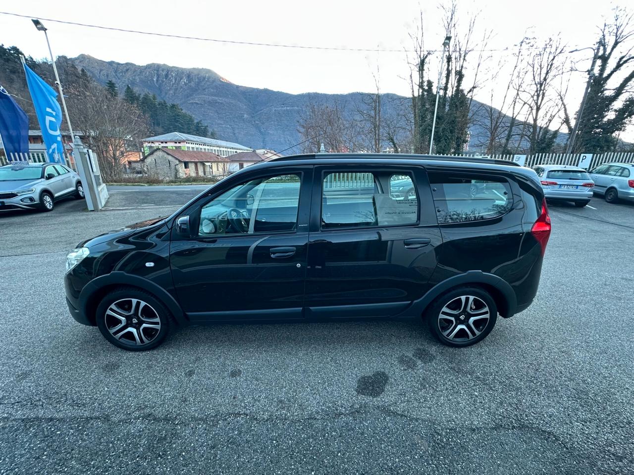 Dacia Lodgy Stepway 1.5 Blue dCi 8V 115CV 7 posti