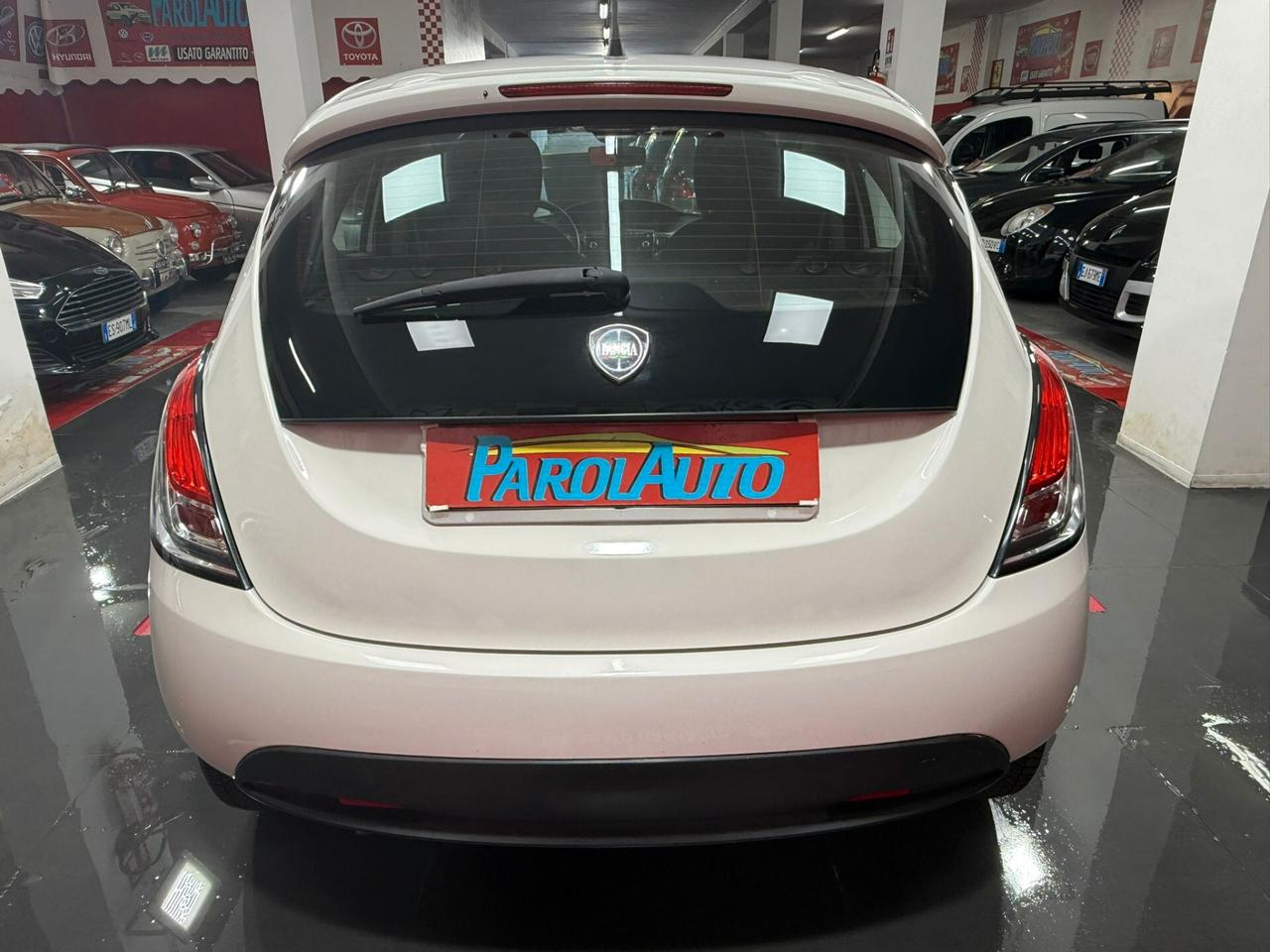 Lancia Ypsilon 1.2 69cv Platinum - 2011