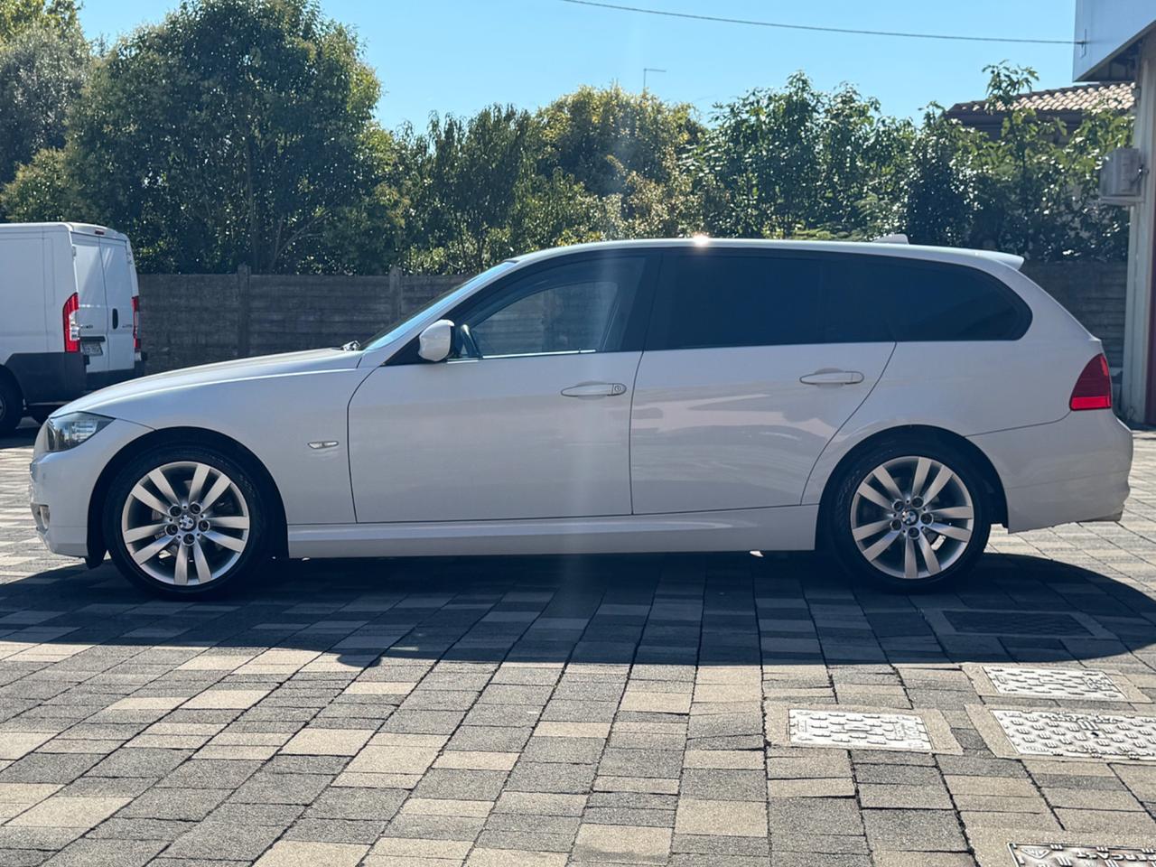 Bmw 320 320d cat Touring Futura
